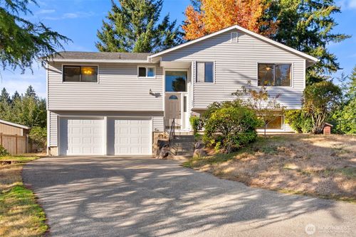 3805 224th Pl Sw, Mountlake Terrace, WA, 98043-4213 | Card Image