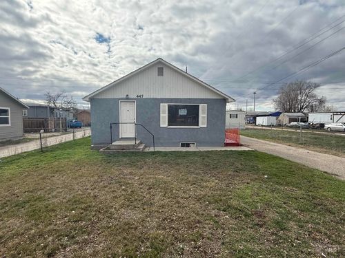 447 1st St N, Nampa, ID, 83687-3303 | Card Image