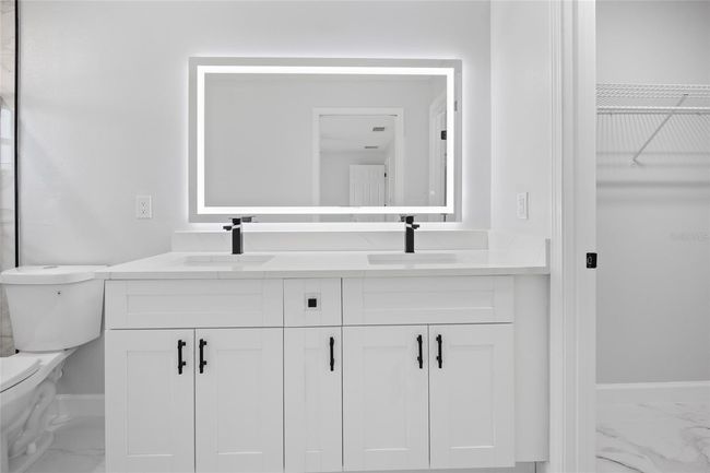 primary ensuite double vanity | Image 16
