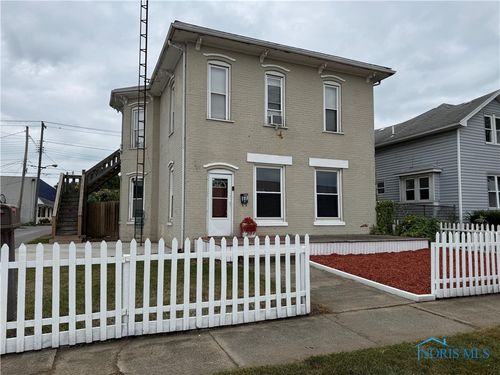 119 Lincoln Ave, Swanton, OH, 43558-1018 | Card Image