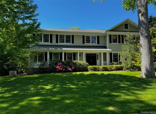 3 Split Tree Road, Mamaroneck, NY, 10583 | Card Image