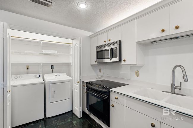 APT-501 - 100 Tower Dr, Home with 3 bedrooms, 2 bathrooms and 1 parking in Daphne AL | Image 6