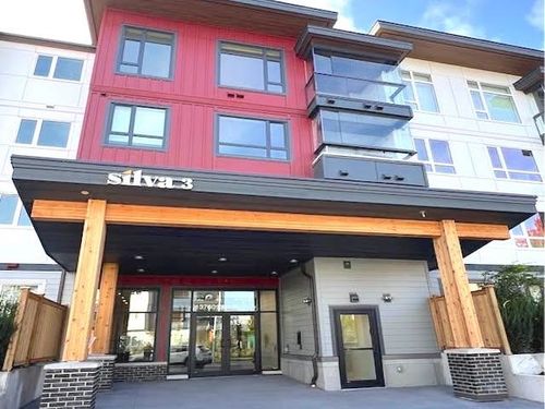 102-13760 75a Ave, Surrey, BC, V3W3W5 | Card Image