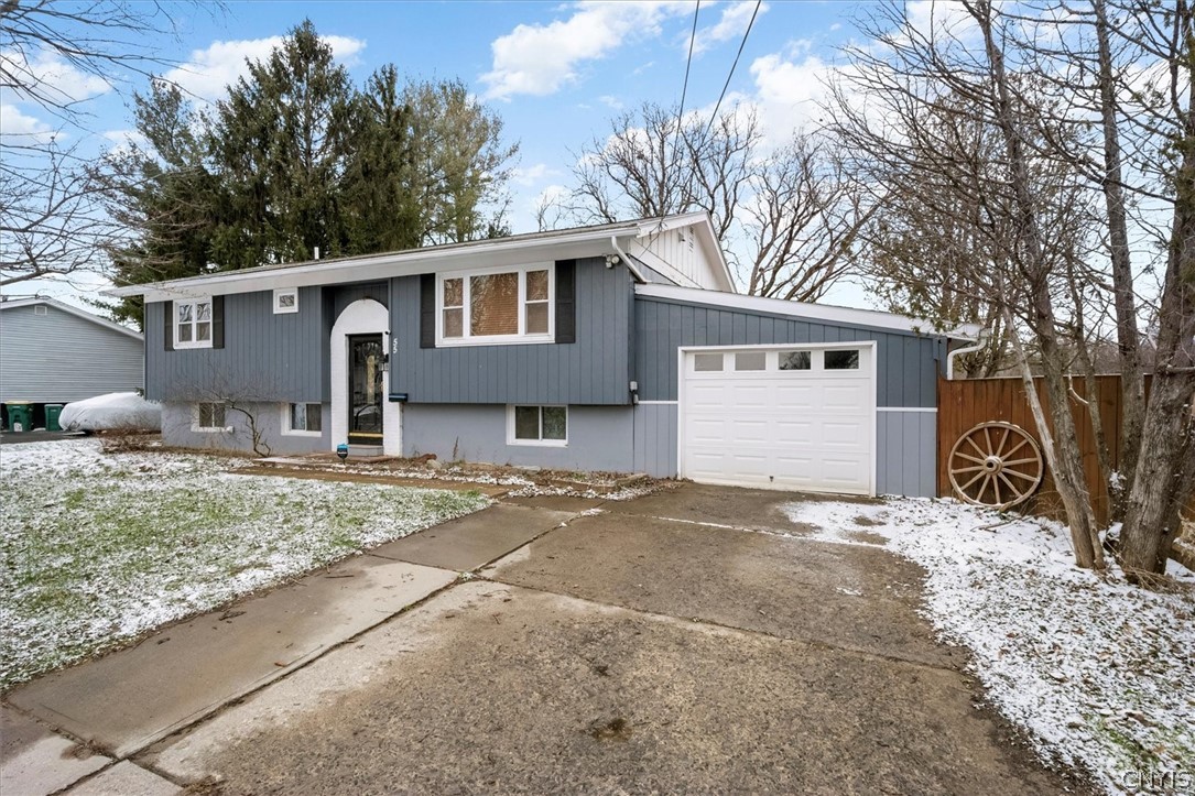 Sauquoit St, Whitesboro, NY 13492