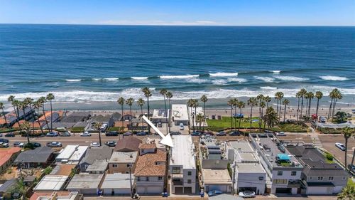 212 S Pacific St, Oceanside, CA, 92054-2920 | Card Image