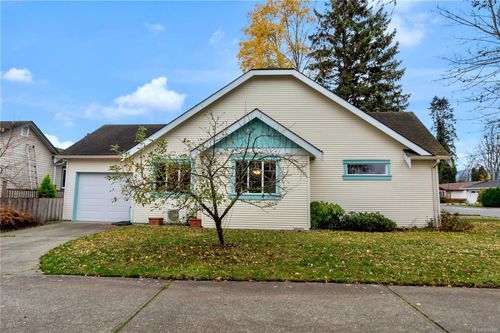 396 Beech Ave, Duncan, BC, V9L3J6 | Card Image