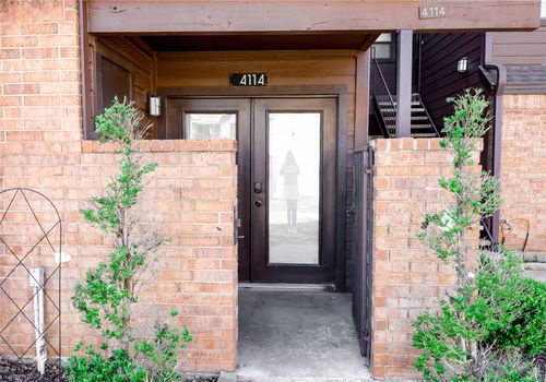 4114-1704 Baird Farm Cir, Arlington, TX, 76006-5585 | Card Image