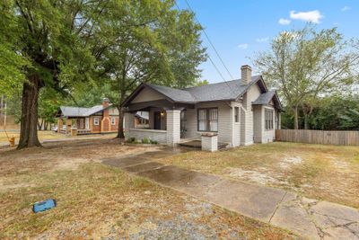 225 E Conway Street, House other with 3 bedrooms, 1 bathrooms and null parking in Benton AR | Image 2