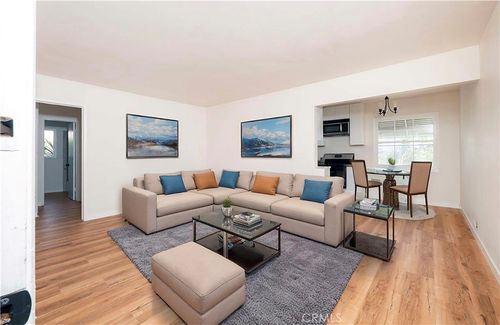 apt-8-1280 E 4th St, Long Beach, CA, 90802-1840 | Card Image