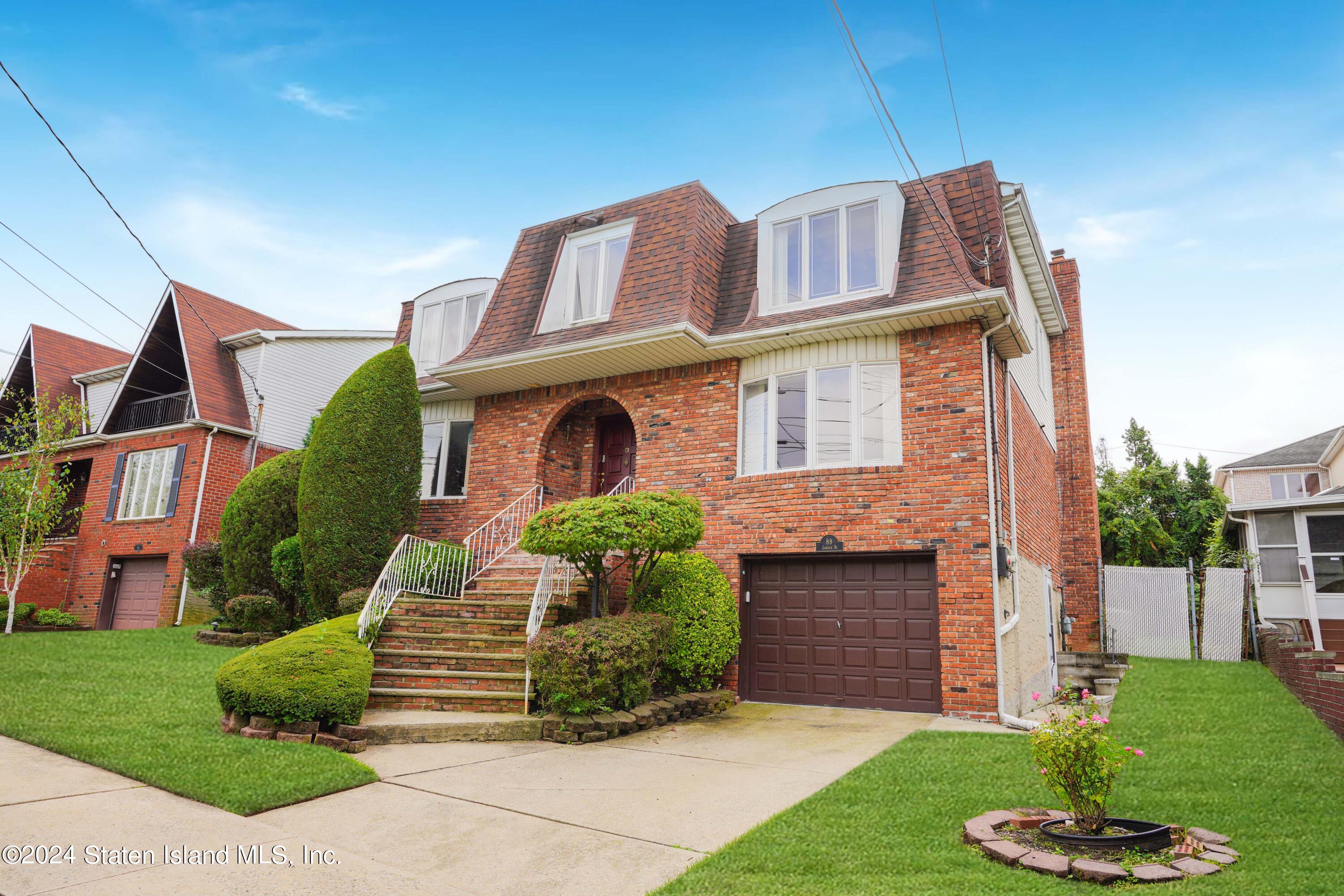 Lincoln St, Staten Island, NY 10314