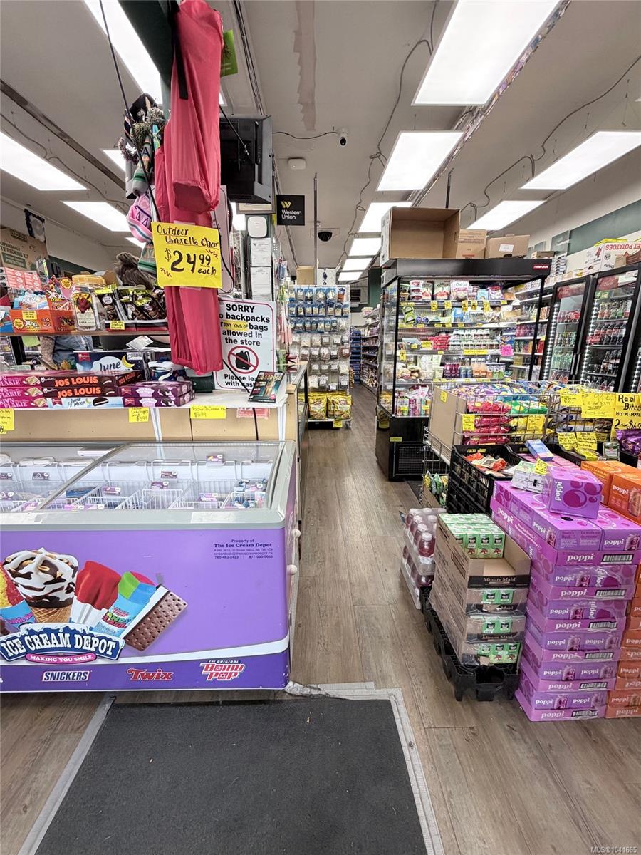 Commercial Sale in Nanaimo 4