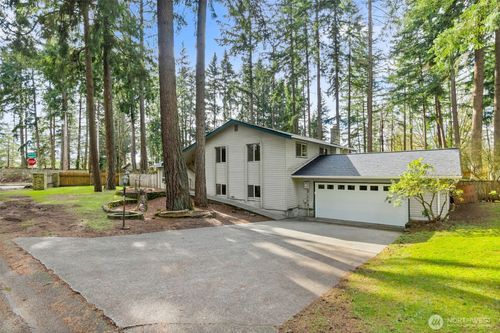 4605 Timberline Dr Se, Lacey, WA, 98503-4450 | Card Image