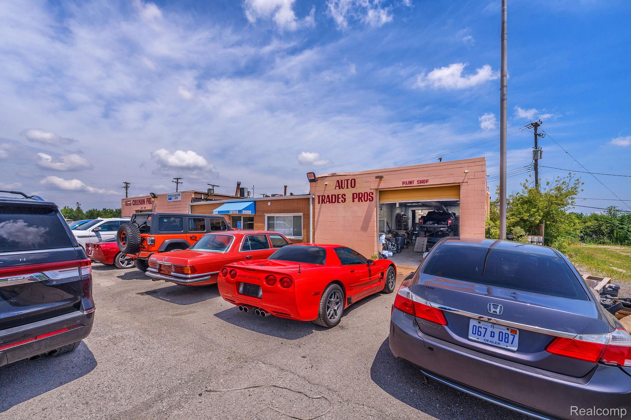 Commercial Sale in Romulus 4