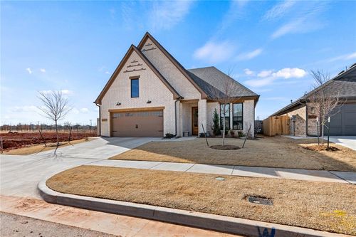 16217 Blackberry Farm Rd, Edmond, OK, 73013-4082 | Card Image