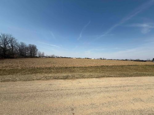 5314 N Timber Ridge Rd, LENA, IL, 61048-9635 | Card Image