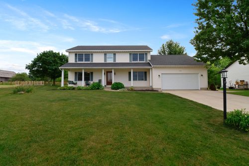 1353 Cobblestone Dr, Valparaiso, IN, 46385-6324 | Card Image