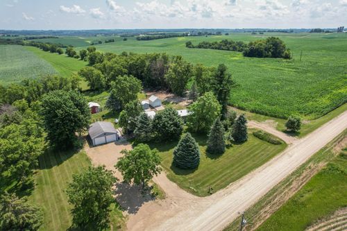 63024 400th Ave, Mazeppa, MN, 55956-4113 | Card Image