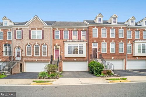 4684 Carisbrooke Ln, FAIRFAX, VA, 22030-6116 | Card Image