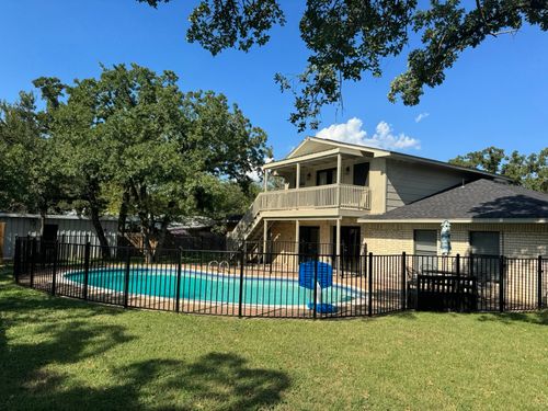 703 San Jacinto St, Mineral Wells, TX, 76067-5067 | Card Image