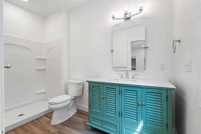 202 W Carpenter St, House other with 3 bedrooms, 2 bathrooms and null parking in Charlevoix MI | Image 9