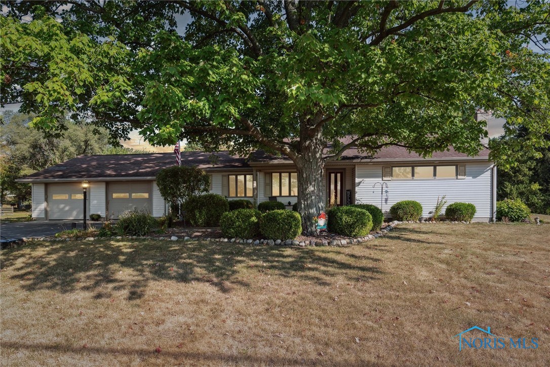 Leggett St, Wauseon, OH 43567