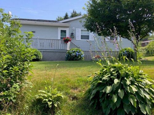 39 Falkland Lane, Guysborough, NS, B0H1N0 | Card Image