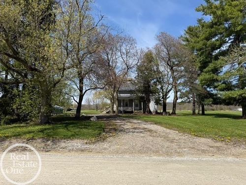 15594 Bryce Rd, Mussey, MI, 48014-2902 | Card Image