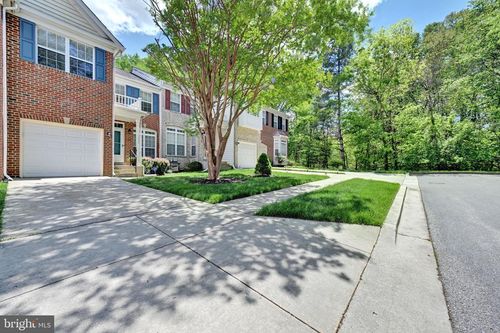 1805 Foxwood Cir, BOWIE, MD, 20721-4141 | Card Image