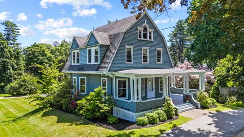 255 Foreside Rd, Falmouth, ME, 04105-1707 | Card Image