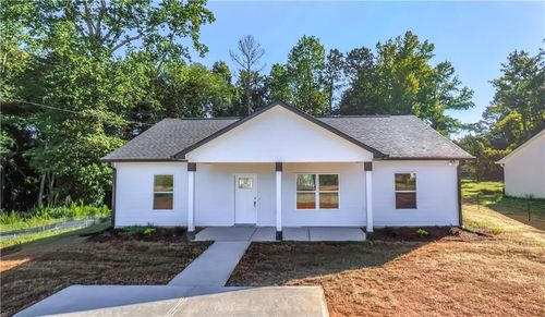 195 Kennedy Estate Rd, Carrollton, GA, 30116-7914 | Card Image