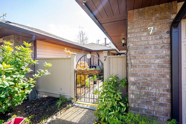7 - 15166 20 Avenue, Townhouse with 2 bedrooms, 2 bathrooms and 2 parking in Surrey BC | Image 3