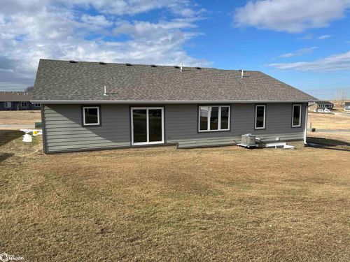 629 Meadow Ln, Carroll, IA, 51401 | Card Image