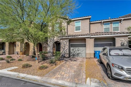 5661 Warm Light St, Las Vegas, NV, 89118-1461 | Card Image