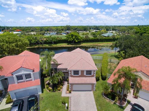 210 Somerset Way, Weston, FL, 33326-2979 | Card Image