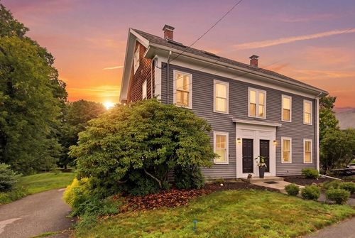 a-390 Main St, West Newbury, MA, 01985-1419 | Card Image