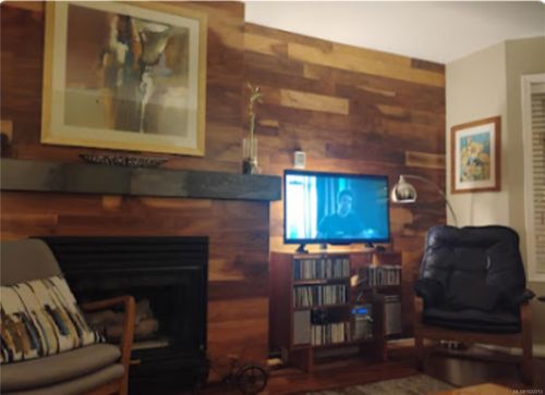 201-320 Selby St, Nanaimo, BC, V9R2R5 | Card Image