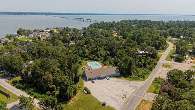 220 Tortuga Way, House other with 3 bedrooms, 2 bathrooms and null parking in Pointblank TX | Image 35