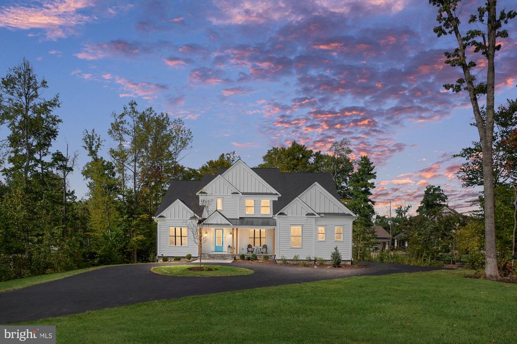 Ark Ave, Bumpass, VA 23024