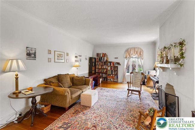 923 N Webster Ave, Home with 9 bedrooms, 5 bathrooms and 3 parking in Scranton PA | Image 16