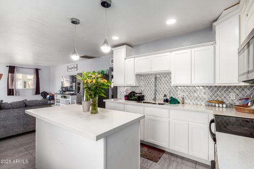 2744 W Campbell Ave, Phoenix, AZ, 85017-3513 | Card Image