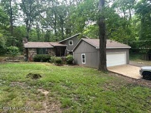 1382 Thunderbird Drive, Hernando, MS, 38632 | Card Image