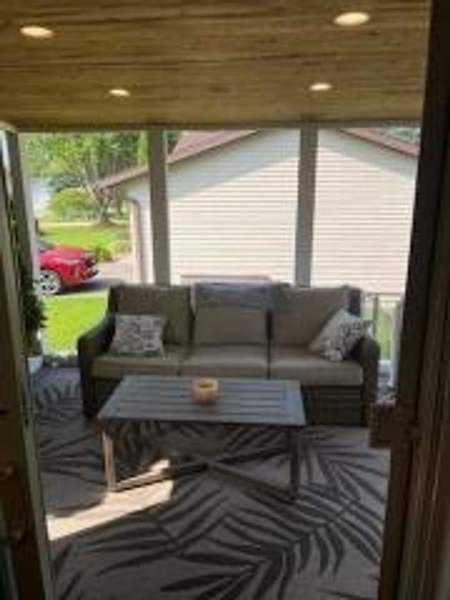 5910 Glenway St, House other with 3 bedrooms, 2 bathrooms and null parking in Mcfarland WI | Image 16