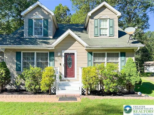 206 Snow Bird Cir, Drums, PA, 18222-1243 | Card Image