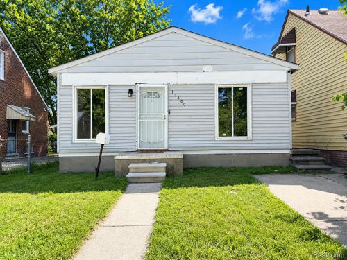 19400 Charest St, Detroit, MI, 48234-1670 | Card Image