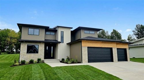 1006 Meadowbrook Dr, Kearney, MO, 64060-7361 | Card Image