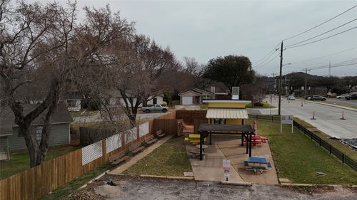 1401 Pipeline Rd E, Bedford, TX, 76022-7293 | Card Image