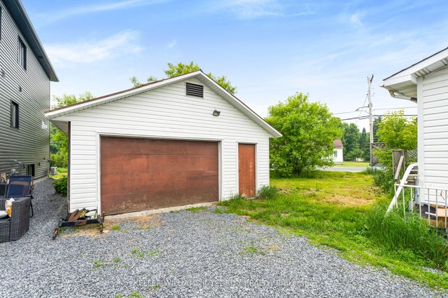 120 Herbert St, House other with 3 bedrooms, 2 bathrooms and 2 parking in Prescott Russell ON | Image 34