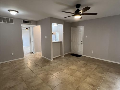 apt-p2-1516 Bay Area Blvd, Houston, TX, 77058-2114 | Card Image