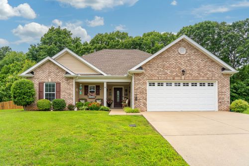 211 Blossom Ct, White House, TN, 37188-7934 | Card Image