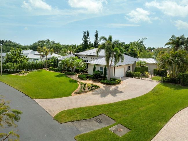 8530 Sw 166th St, House other with 6 bedrooms, 4 bathrooms and null parking in Palmetto Bay FL | Image 47